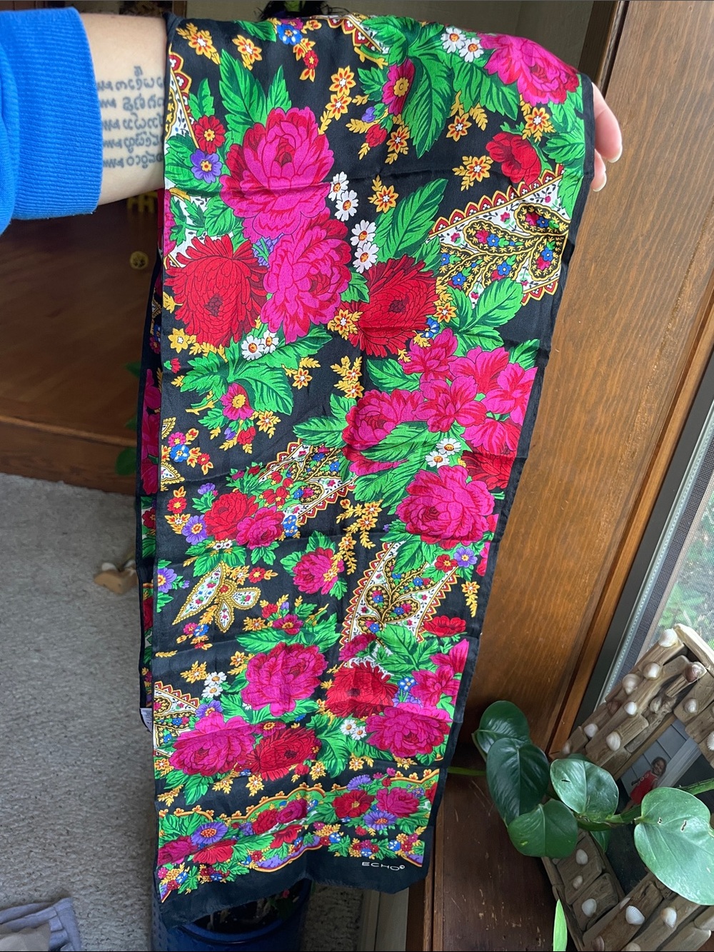 Echo Floral Vintage Silk Versatile Scarf in Black, Fuchsia and Green